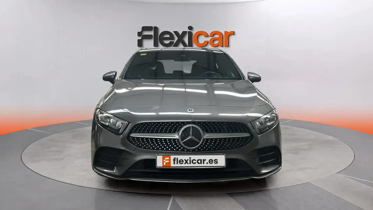 Usado Mercedes A200 150 CV (110 kW) 2020 Gris Berlina