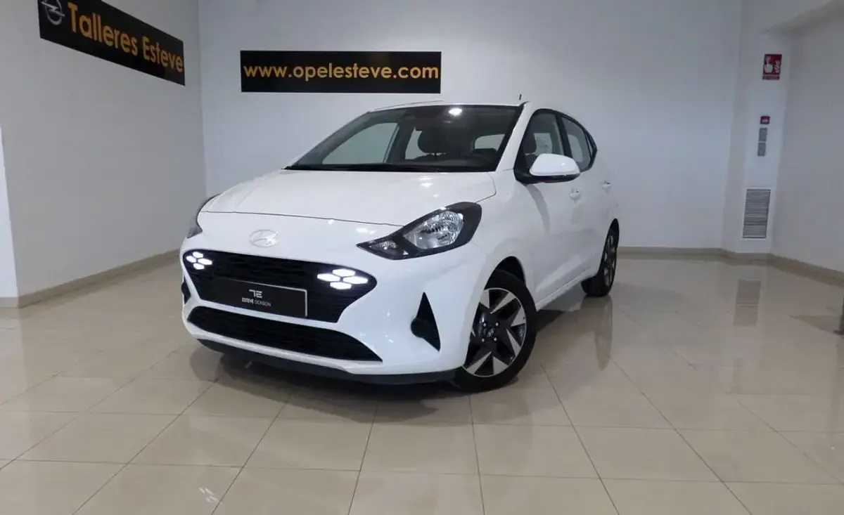 Usado Hyundai i10 67 CV (49 kW) 2024 Blanco Utilitario