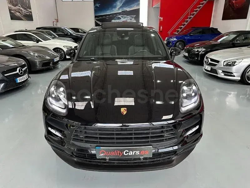 Usado Porsche Macan 245 CV (180 kW) 2021 Negro SUV