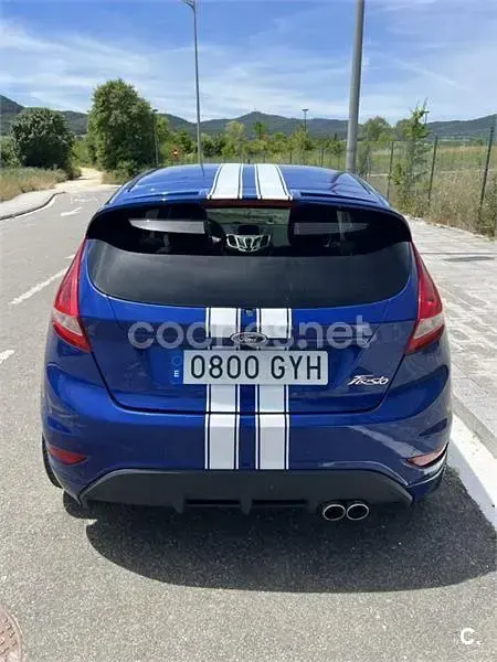 Usado Ford Fiesta Sport 120 CV (88 kW) 2010 Azul Berlina
