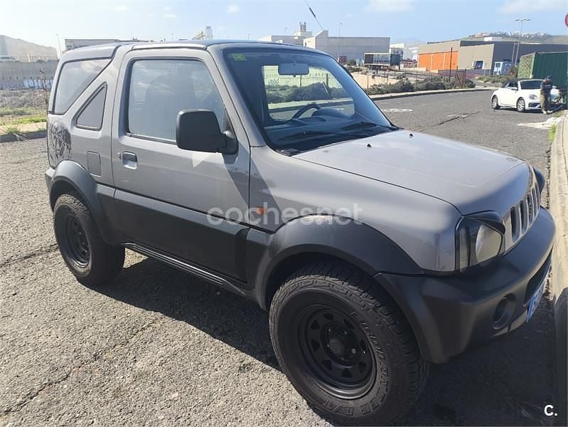 Usado Suzuki Jimny 80 CV (58 kW) 2003 Gris / plata SUV