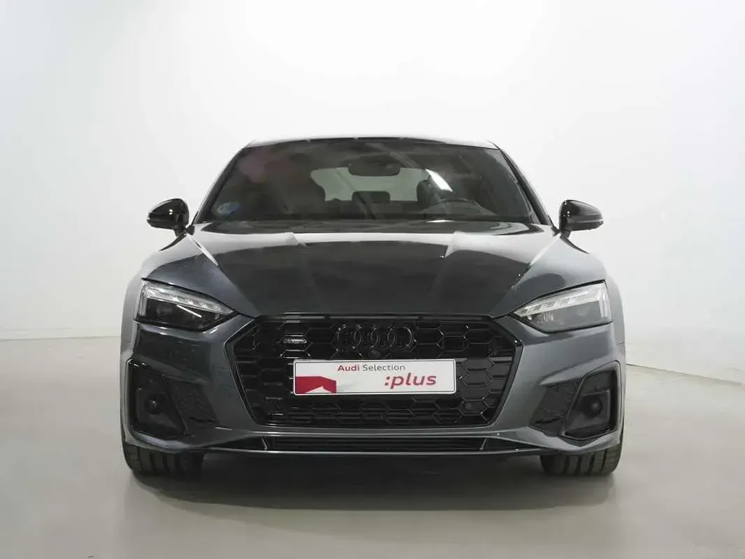 Usado Audi A5 Sportback Ambiente 265 CV (194 kW) 2022 Gris Utilitario