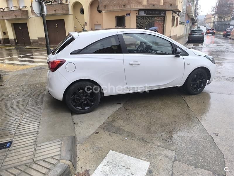 Usado Opel Corsa Excellence 100 CV (73 kW) 2016 Blanco Utilitario