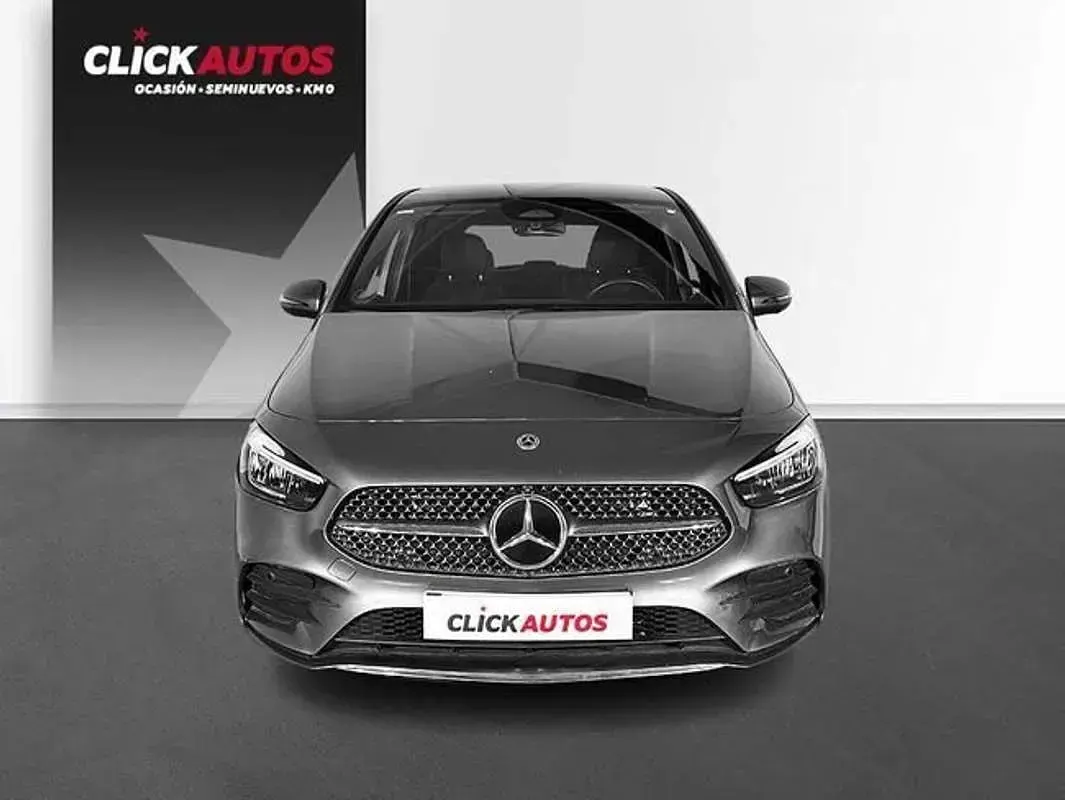 Usado Mercedes C320 AMG Line Premium 116 CV (85 kW) 2023 Gris Monovolumen