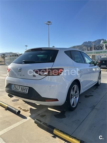 Usado Seat Leon FR 150 CV (110 kW) 2015 Blanco Berlina