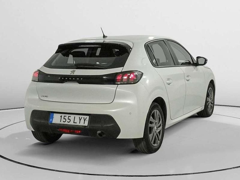 Usado Peugeot 208 Active 102 CV (75 kW) 2022 Blanco Utilitario