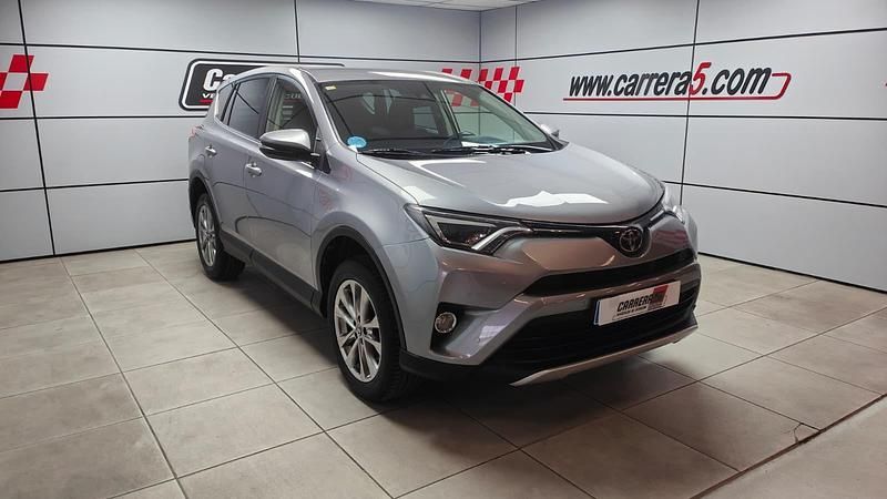 Usado Toyota RAV4 Advance 143 CV (105 kW) 2017 Gris SUV