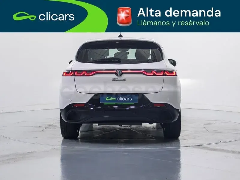 Usado Alfa Romeo Tonale Sprint 160 CV (117 kW) 2025 Blanco SUV