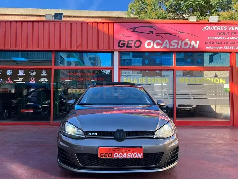 Usado VW Golf VII GTD 184 CV (135 kW) 2016 Gris / plata Berlina