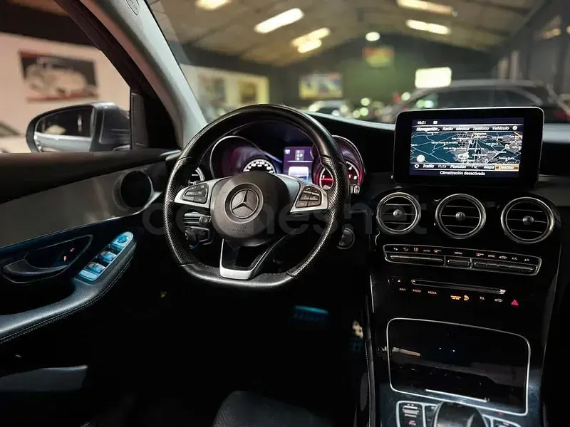 Usado Mercedes GLC220 170 CV (125 kW) 2017 Gris / plata Coupe