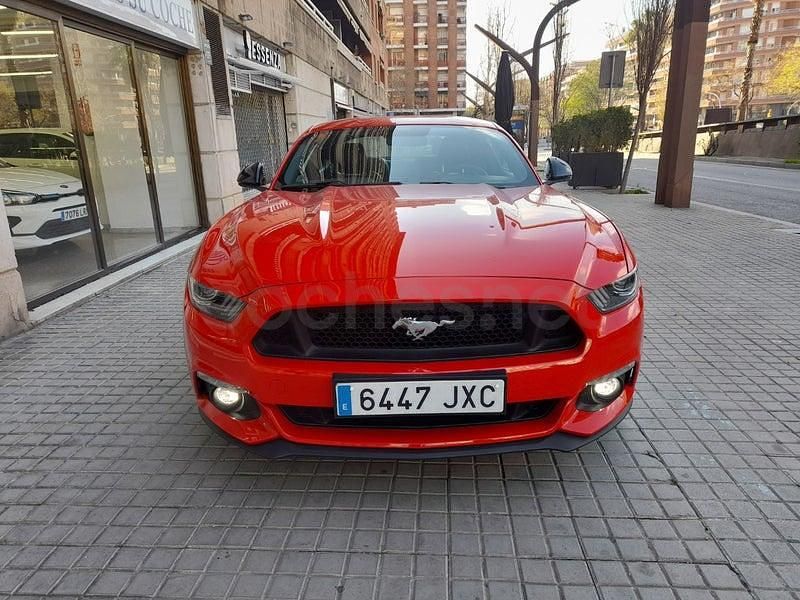 Usado Ford Mustang Fastback 314 CV (230 kW) 2017 Rojo Coupe