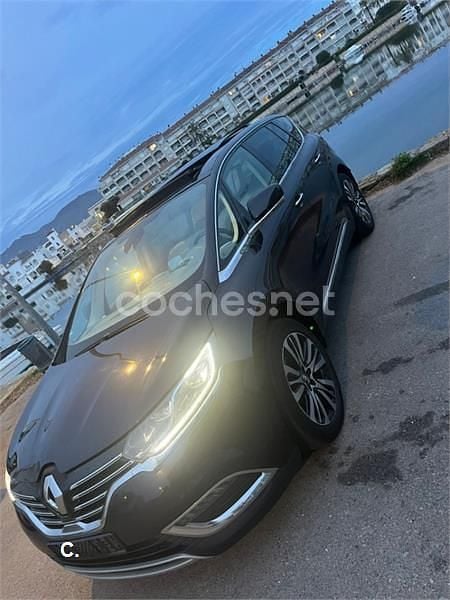 Usado Renault Espace Initiale 160 CV (117 kW) 2015 Violeta / lila Monovolumen