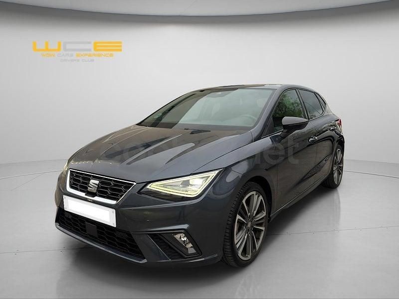 Usado Seat Ibiza FR 115 CV (84 kW) 2025 Gris / plata Utilitario
