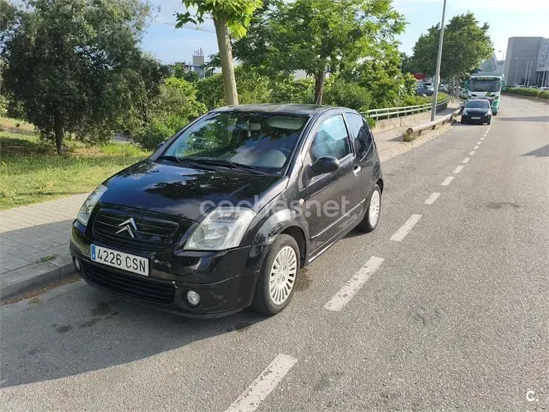 Usado Citroën C2 70 CV (51 kW) 2004 Negro Utilitario