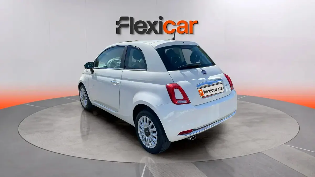 Usado Fiat 500 Dolcevita 71 CV (52 kW) 2021 Blanco Berlina