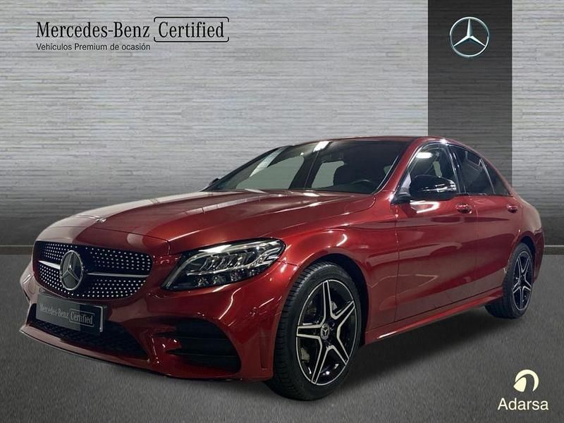 Rojo jacinto Usado 2020 Mercedes C200 AMG line Berlina | 29.900 € (Precio justo) - Imagen 1/4