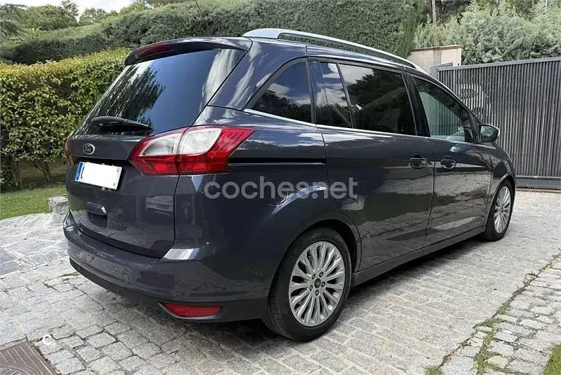 Usado Ford Grand C-Max Titanium 115 CV (84 kW) 2010 Azul Monovolumen