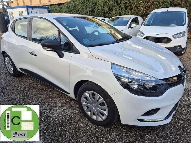 Usado Renault Clio IV Business 75 CV (55 kW) 2017 Blanco Utilitario