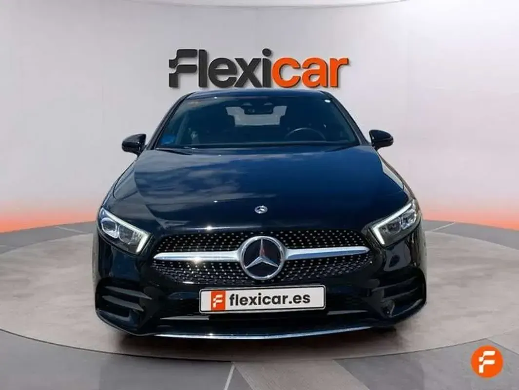 Usado Mercedes A250 218 CV (160 kW) 2021 Negro Berlina