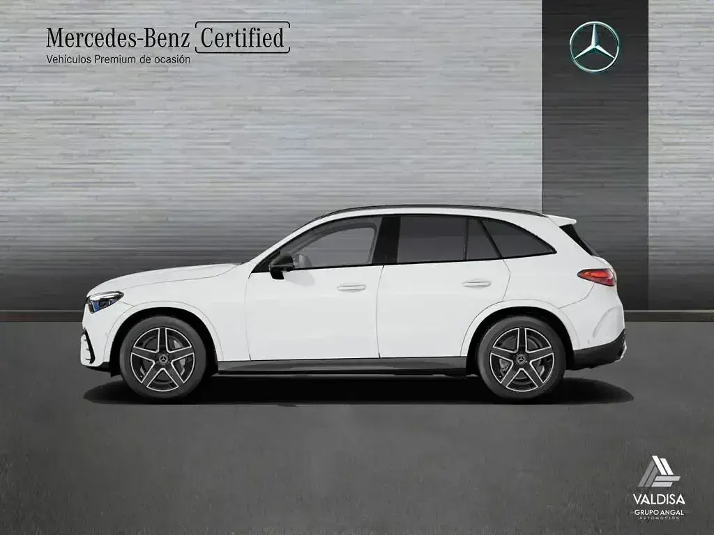 Usado Mercedes GLC220 AMG line 197 CV (144 kW) 2023 Blanco SUV