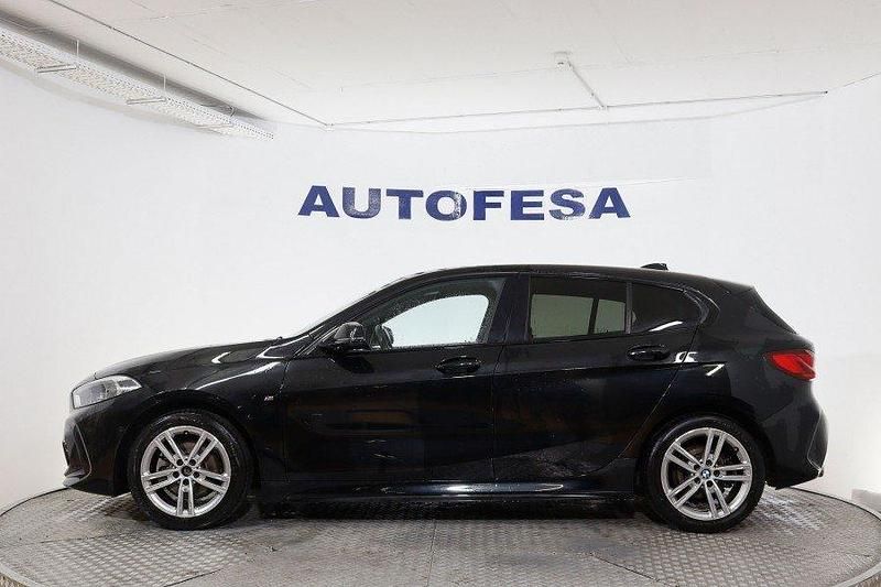 Usado BMW 118 M Sport 136 CV (100 kW) 2021 Negro Utilitario