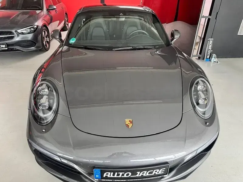 Usado Porsche 911 Carrera 370 CV (272 kW) 2017 Gris / plata Coupe