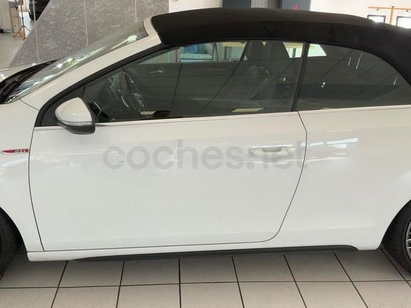 Usado VW Golf Cabriolet GTI 210 CV (154 kW) 2012 Blanco Descapotable