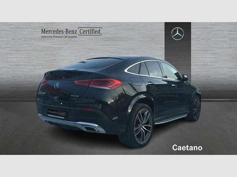 Usado Mercedes GLE400 330 CV (242 kW) 2021 Negro Coupe