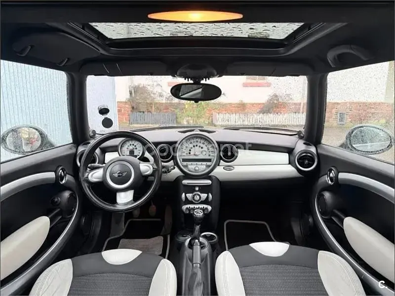 Usado Mini Cooper 120 CV (88 kW) 2011 Negro Utilitario