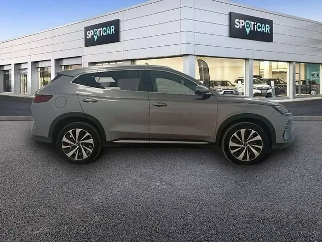 Usado BYD Seal U Comfort 218 CV (160 kW) 2025 Gris SUV