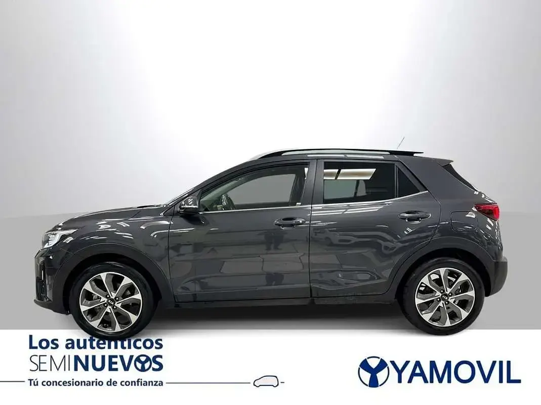 Usado Kia Stonic 120 CV (88 kW) 2017 Gris SUV