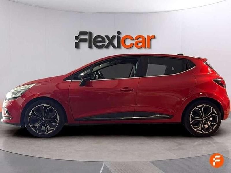 Usado Renault Clio IV Zen 91 CV (66 kW) 2019 Rojo Utilitario