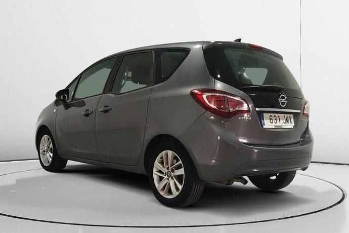 Usado Opel Meriva Selective 110 CV (80 kW) 2016 Monovolumen