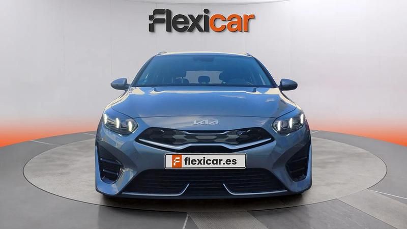 Usado Kia Ceed 141 CV (103 kW) 2022 Gris Utilitario