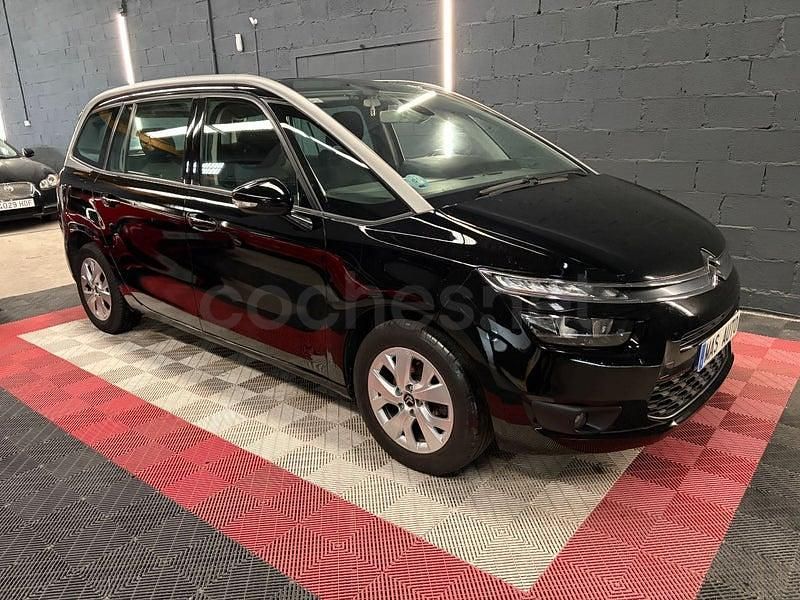 Usado Citroën Grand C4 Picasso Live 130 CV (95 kW) 2015 Negro Monovolumen