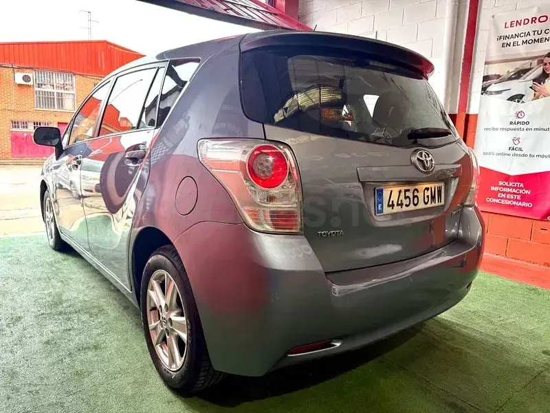 Usado Toyota Verso Advance 126 CV (92 kW) 2009 Azul Monovolumen