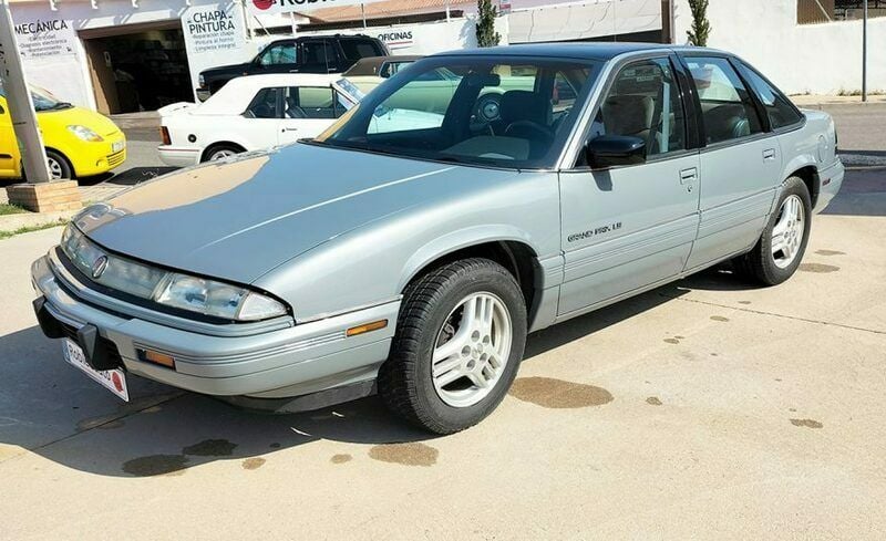 Gris Usado 1992 Pontiac Grand Prix Berlina | 9500 € - Imagen 1/4