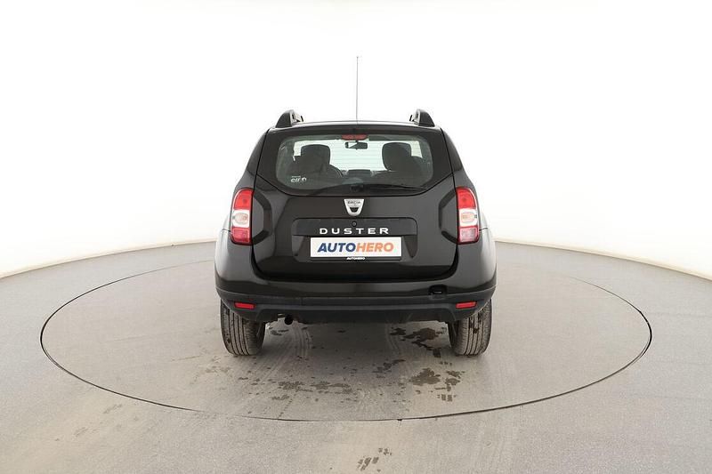 Usado Dacia Duster 125 CV (91 kW) 2016 Negro SUV