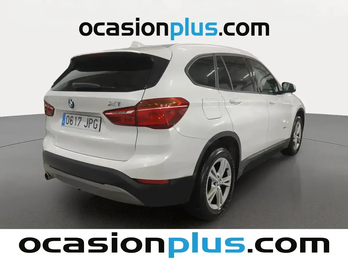 Używany BMW X1 150 KM (110 kW) 2016 Biały SUV