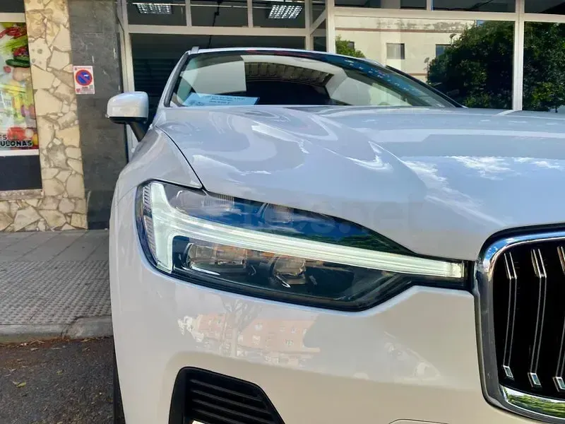 Usado Volvo XC60 Inscription 350 CV (257 kW) 2022 Blanco SUV