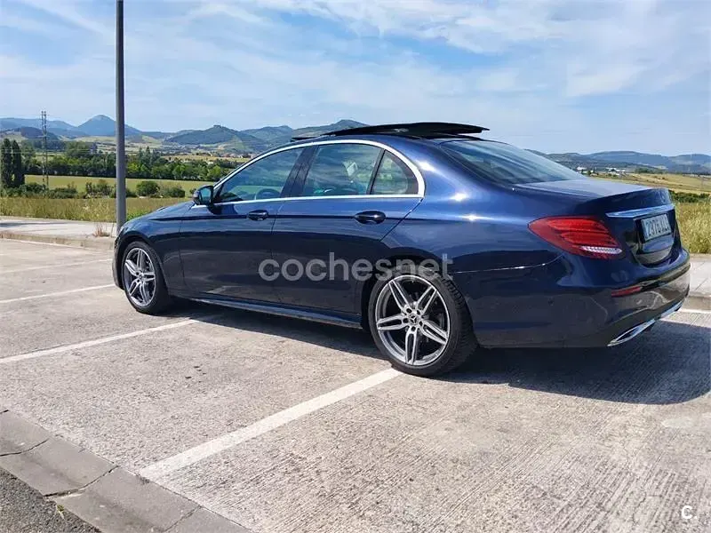 Usado Mercedes E220 194 CV (142 kW) 2018 Negro Berlina