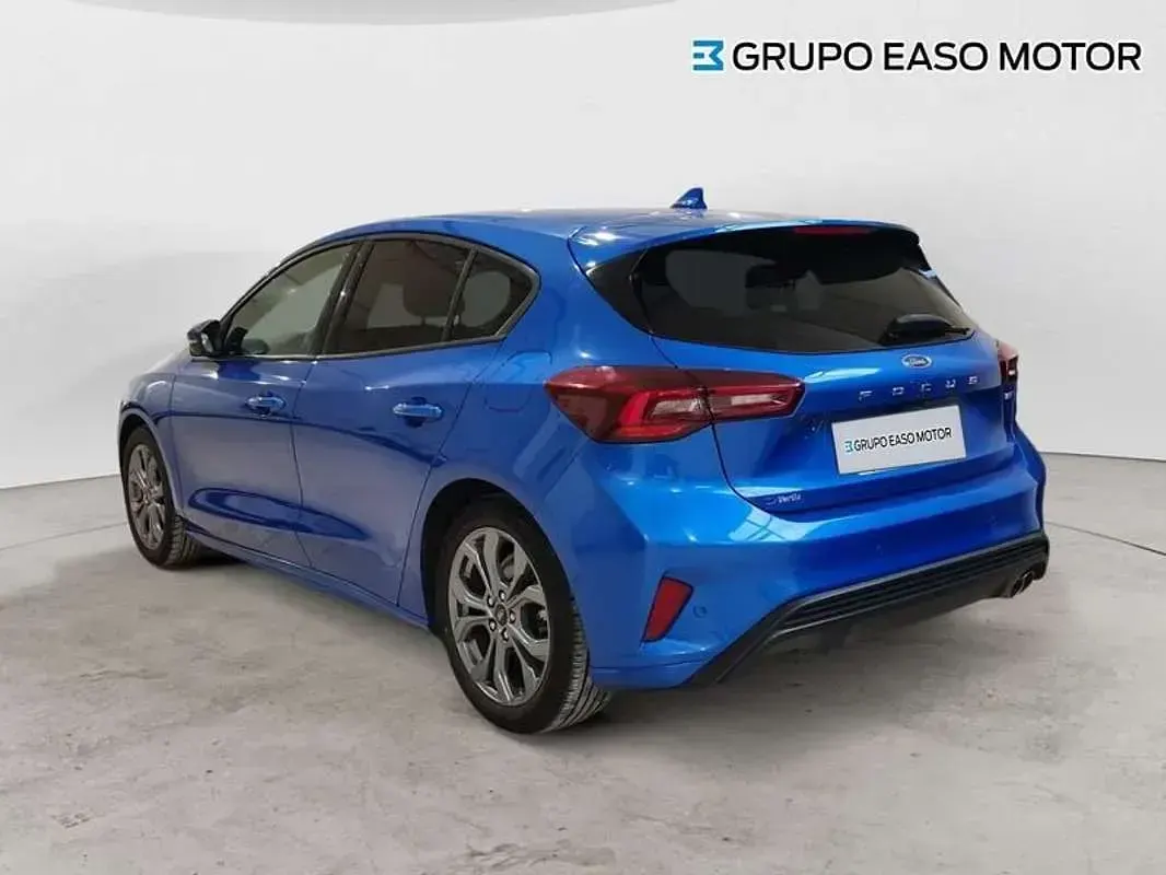 Usado Ford Focus ST-Line 125 CV (91 kW) 2023 Azul Utilitario