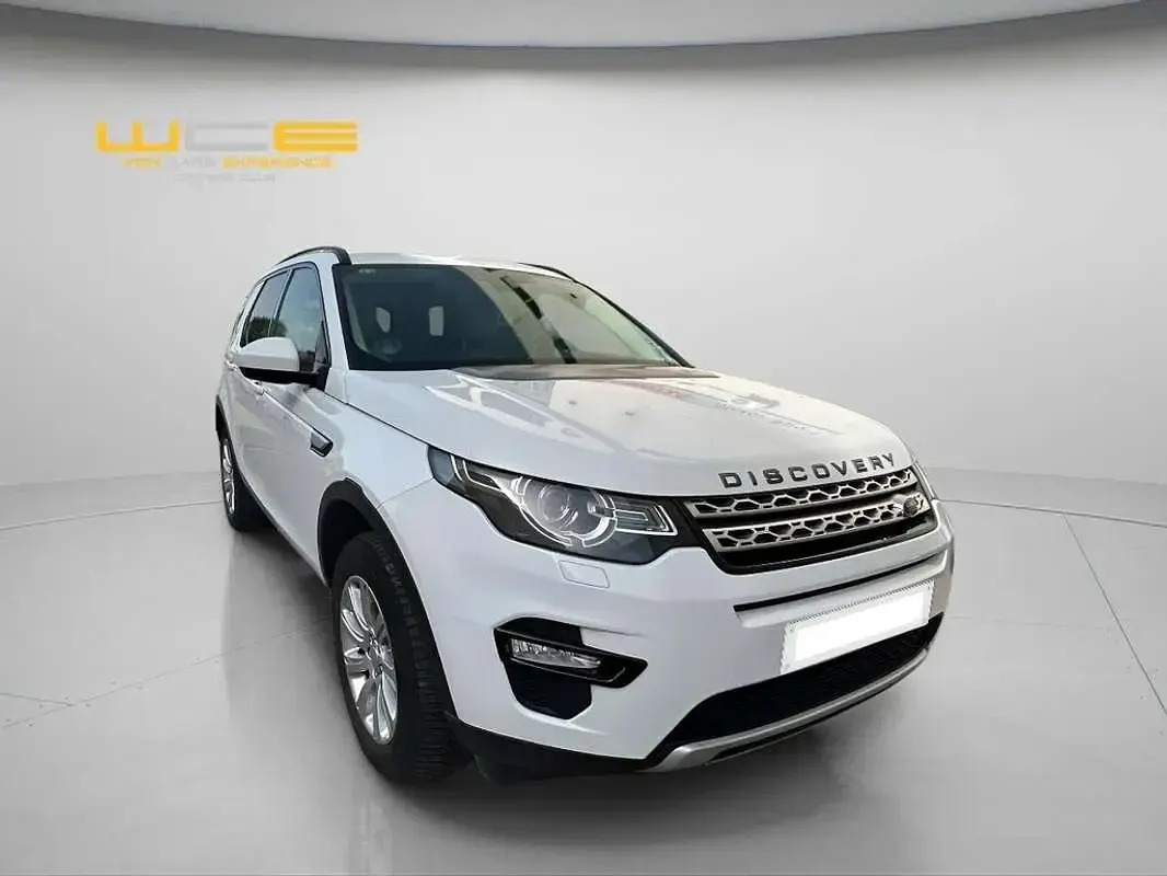 Usado Land Rover Discovery Sport HSE 150 CV (110 kW) 2015 Blanco SUV