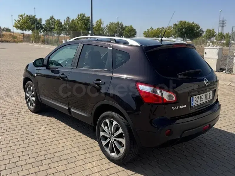 Usado Nissan Qashqai 360º 140 CV (102 kW) 2012 Negro SUV