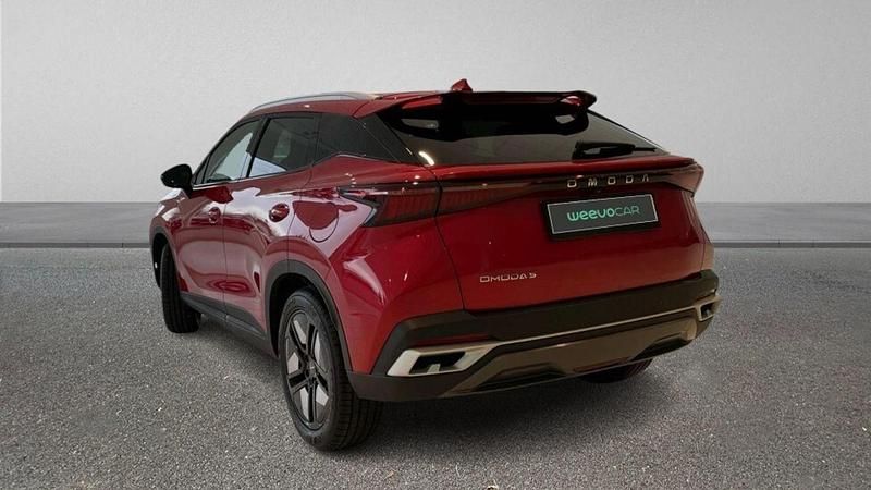 Usado Omoda 5 147 CV (108 kW) 2025 Rojo SUV