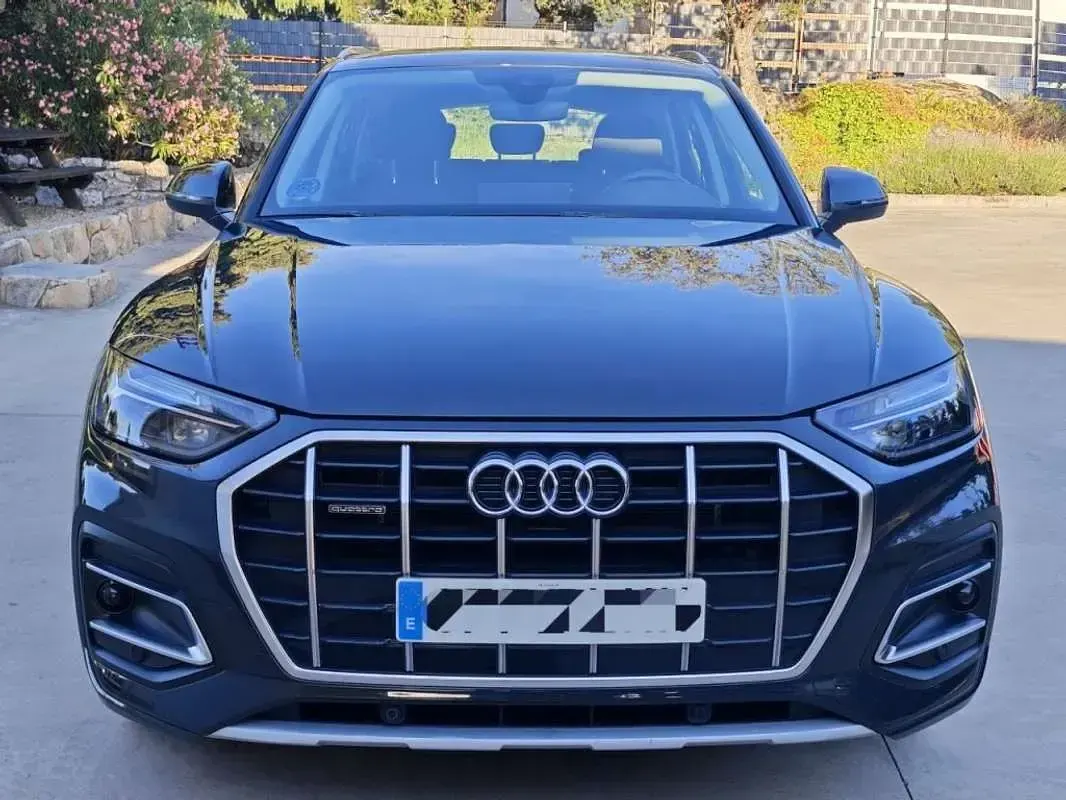 Usado Audi Q5 Advanced 299 CV (219 kW) 2022 Gris SUV