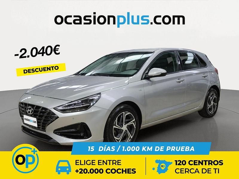Usado Hyundai i30 120 CV (88 kW) 2022 Gris