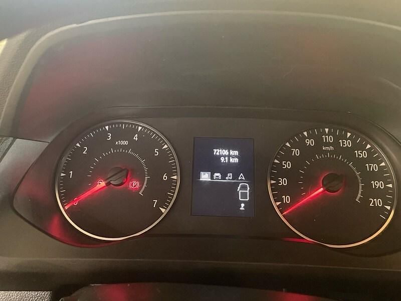 Usado Renault Kangoo 95 CV (69 kW) 2023 Blanco Monovolumen