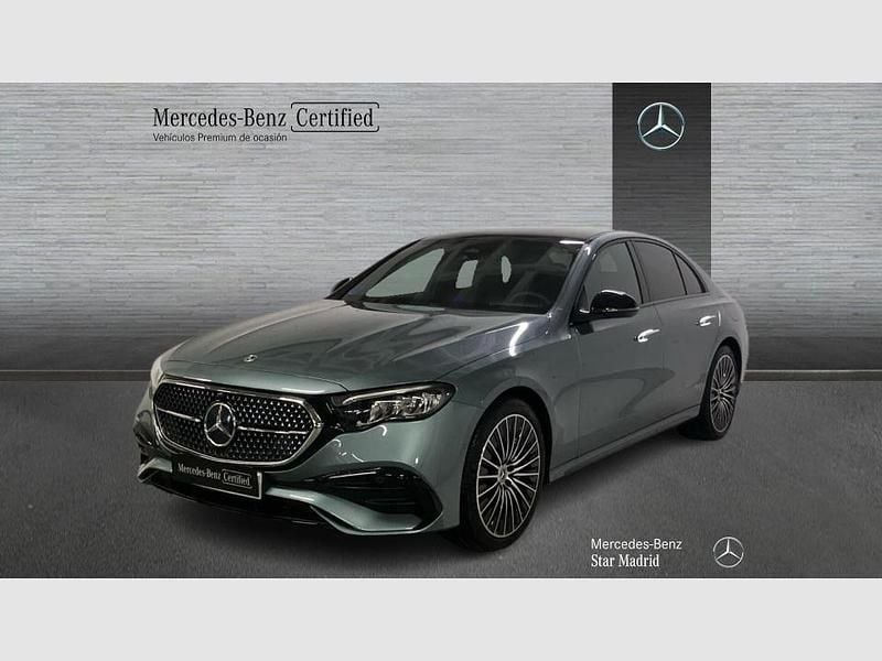 Verde Usado 2025 Mercedes E300 Berlina | 63.990 € (Buen precio) - Imagen 1/4