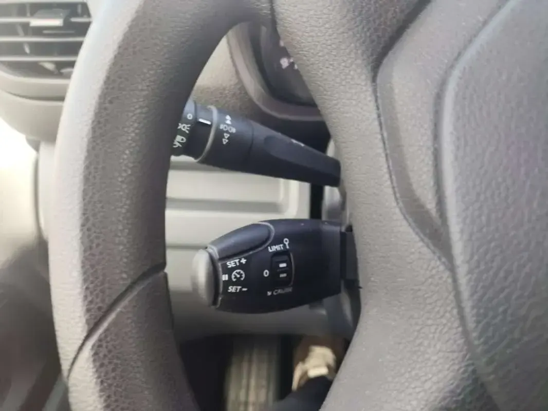Usado Toyota Proace 144 CV (105 kW) 2023 Blanco Monovolumen